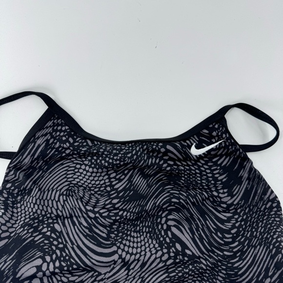 Nike Geo Alloy Poly Blend Nike Dri fit One Piece Swim Suit - Picture 6 of 9